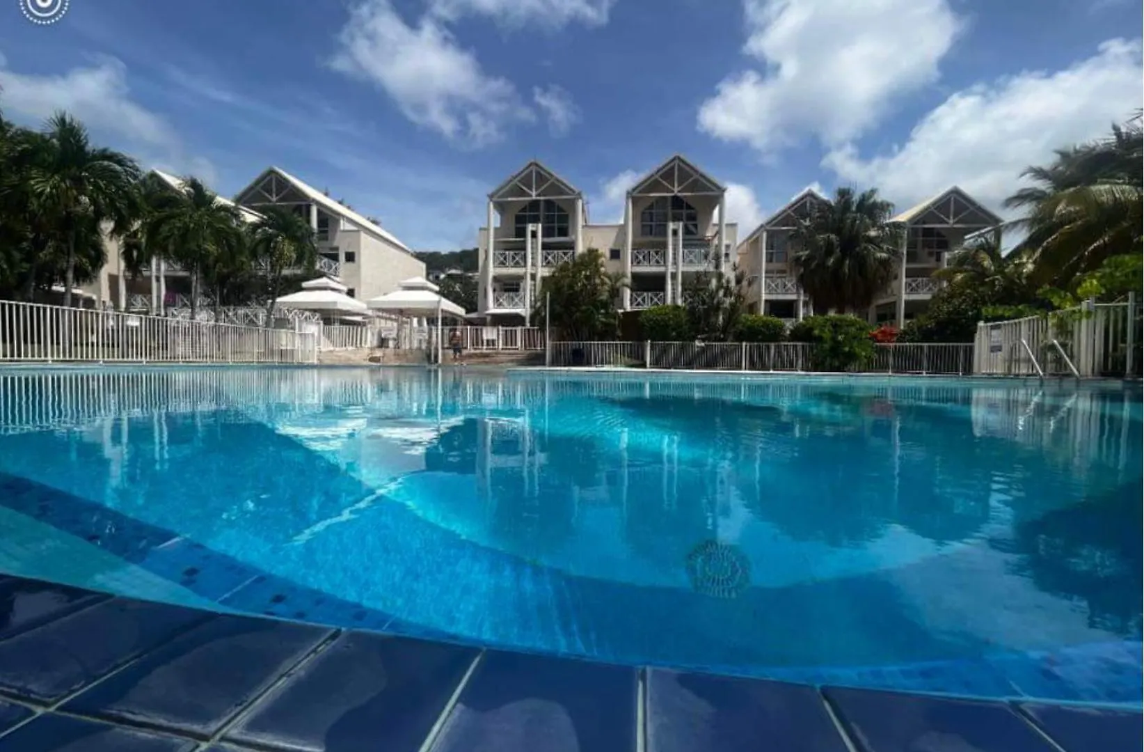 Superbe appartement T2 résidence sécurisée Le Diamant